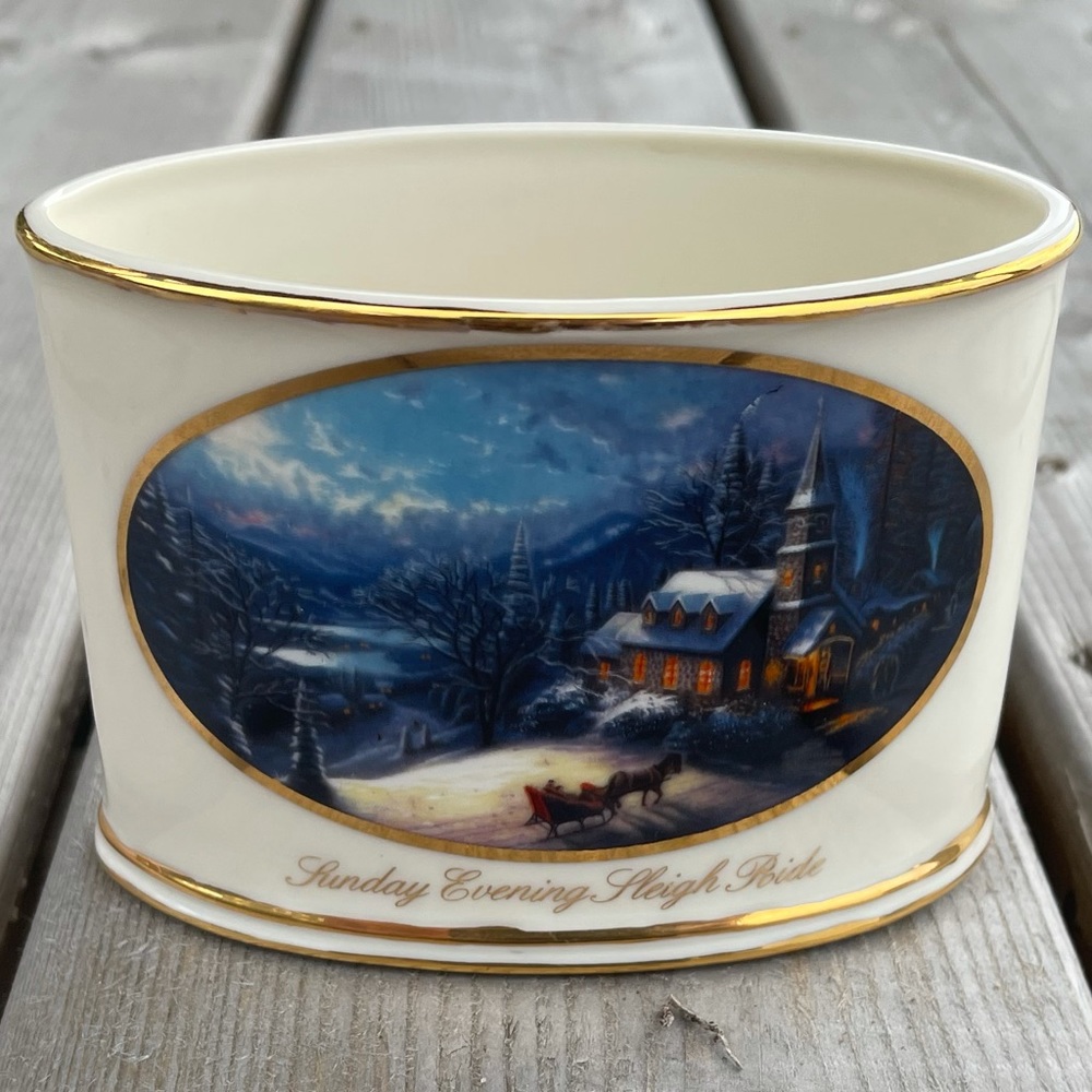 Thomas Kinkade Sunday Sleigh Ride Votive Holder